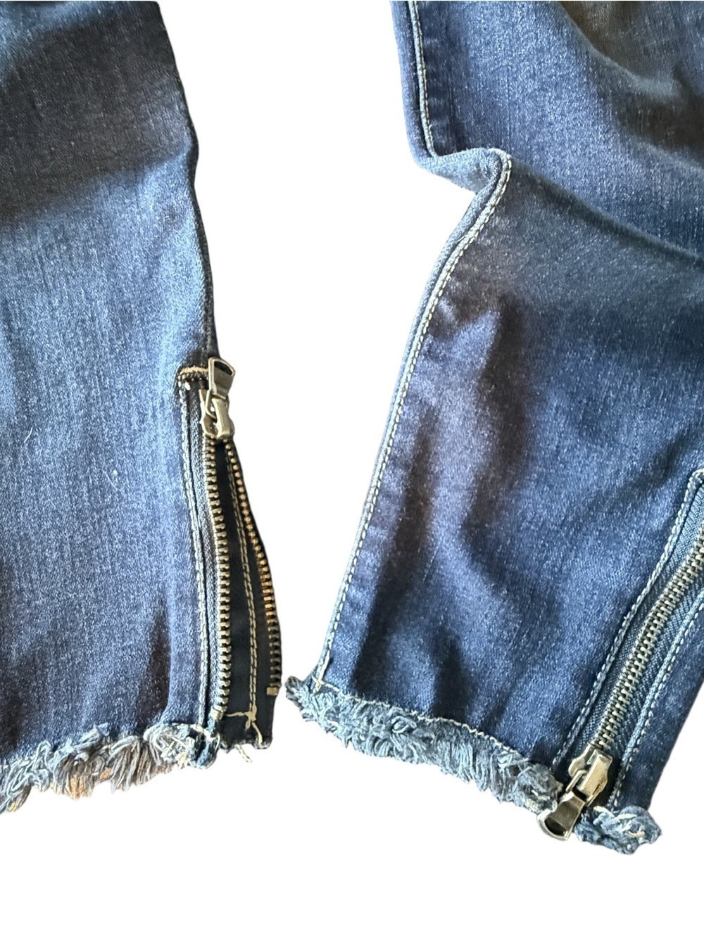KANCAN Low Rise Ankle Skinny Jeans Frayed Hem Zipper Detail Stretch Size 25 - Picture 7 of 14